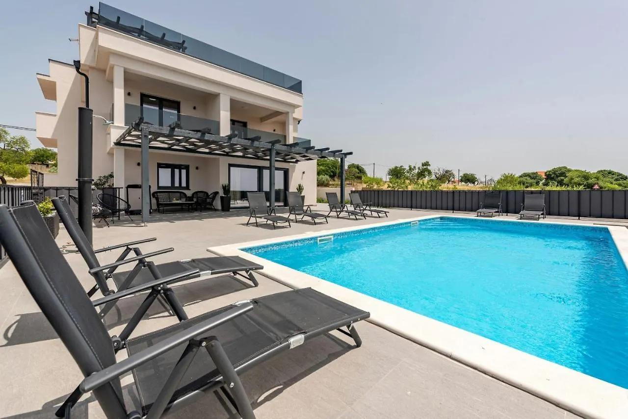 Villa Vila Katarina Zadarvillas Tinj